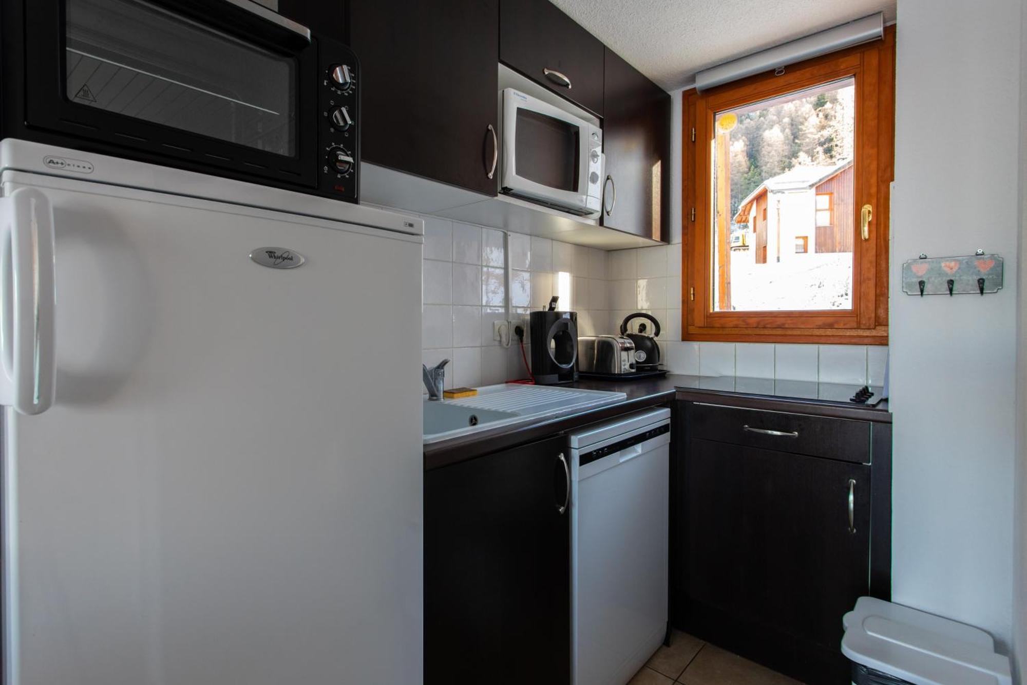 Cosy Cottage 1800 - Pied Des Pistes - Piscine, Sauna, Parking Privee 莱索尔 外观 照片