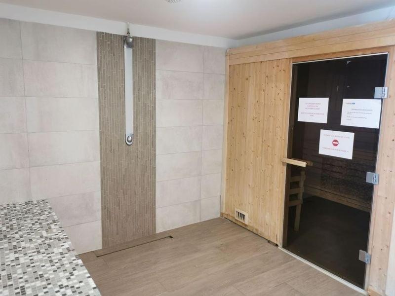 Cosy Cottage 1800 - Pied Des Pistes - Piscine, Sauna, Parking Privee 莱索尔 外观 照片